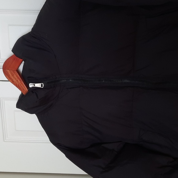 Woman's puffer jacket - Picture 2 of 6